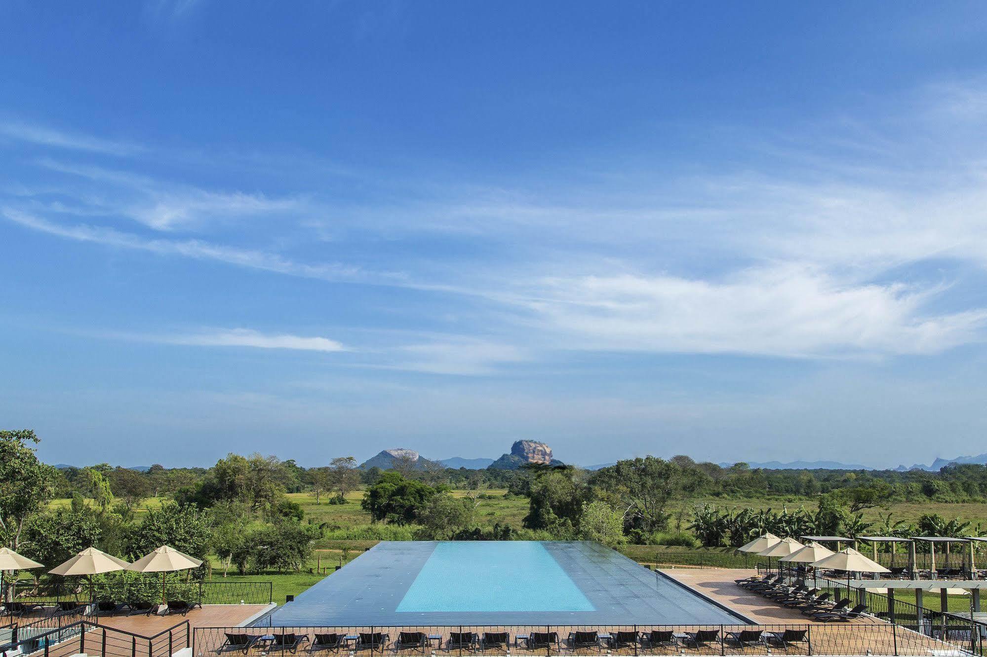 Aliya Resort And Spa - Thema Collection Sigiriya Exteriör bild